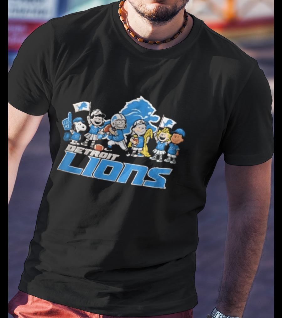 Detroit Lions Noel Peanuts Characters Christmas Football Celebration T-Shirt