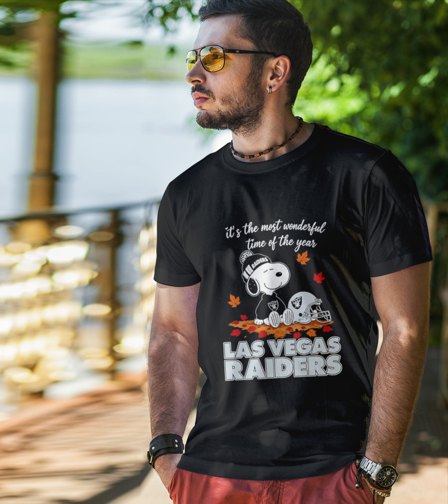 Las Vegas Raiders Snoopy It's The Most Wonderful Time Of The Year T-Shirt