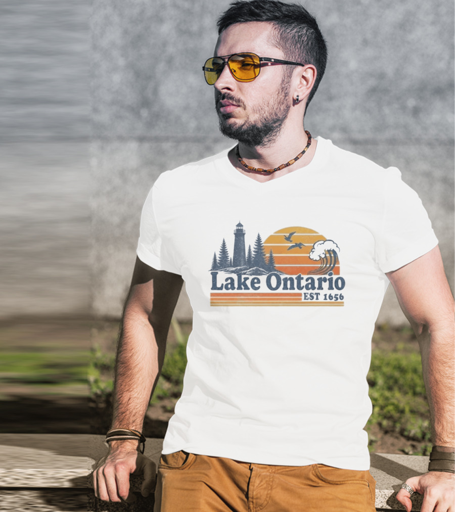 Lake Ontario Est 1656 Lighthouse Sunset Tree Birds T-Shirt
