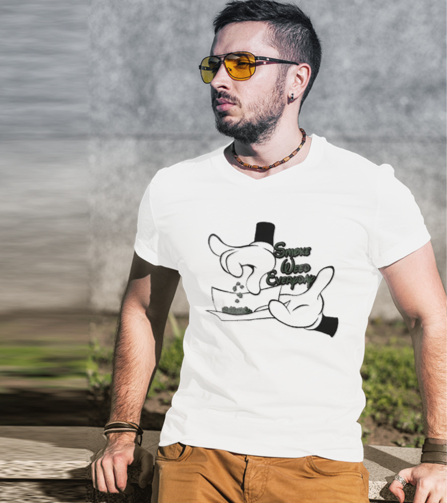 Cartoon Smoke Weed Everyday Gloved Hands Rolling Paper T-Shirt