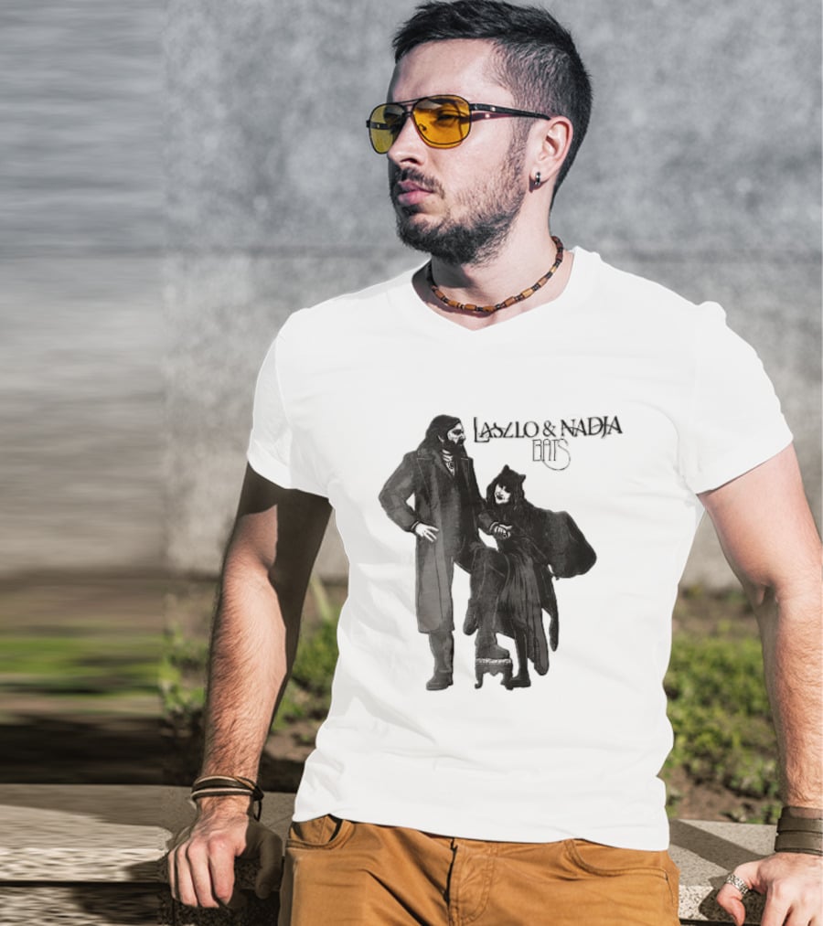 Laszlo And Nadja Bats Gothic Vampire Couple T-Shirt