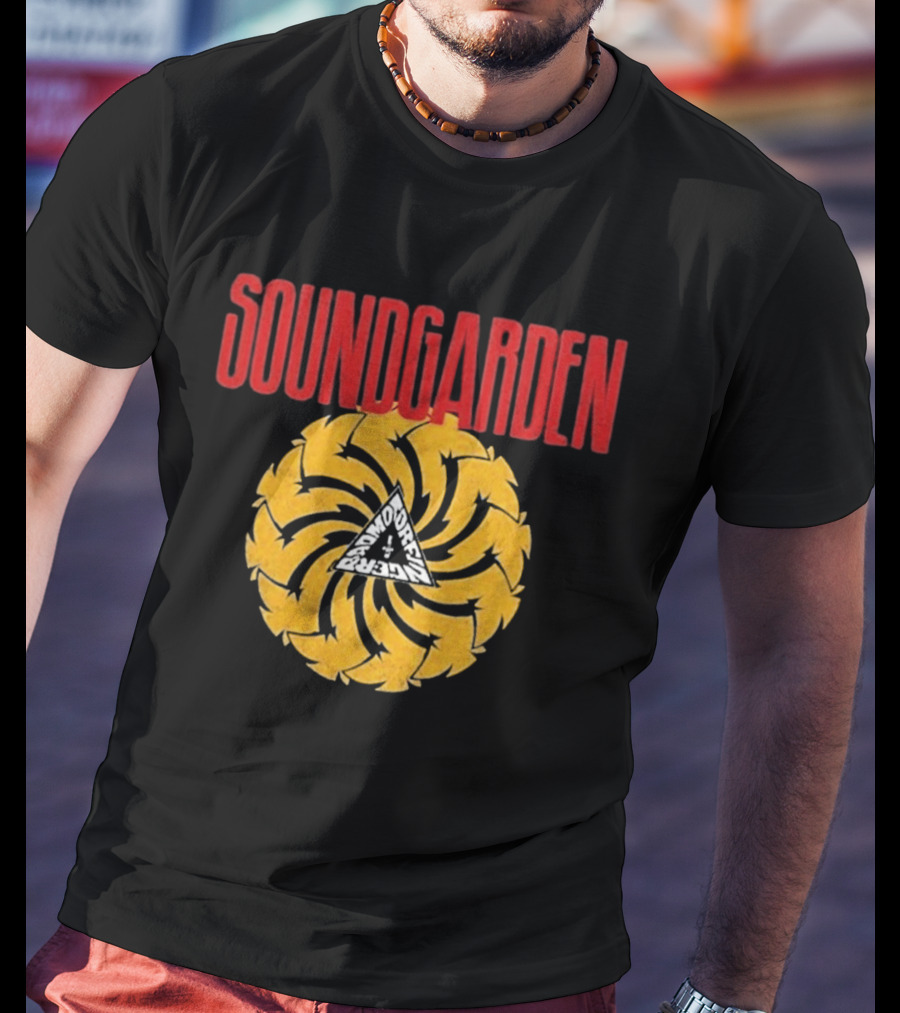 Ben Stiller Focker In Law Greg Focker Soundgarden Spiral Triangular T-Shirt
