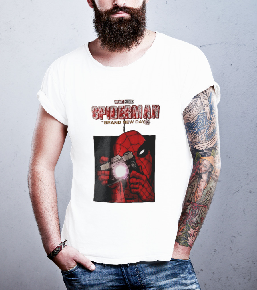 Marvel Studios Spiderman The Brand New Day Masked Hero Camera Flash T-Shirt
