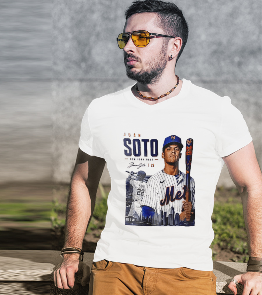 Juan Soto New York Mets MLB 22 Player Batting Skyline Collage T-Shirt