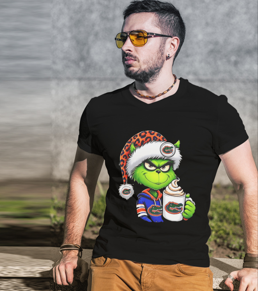Holiday 2026 Grinch In Florida Gators With Festive And Santa Hat T-Shirt