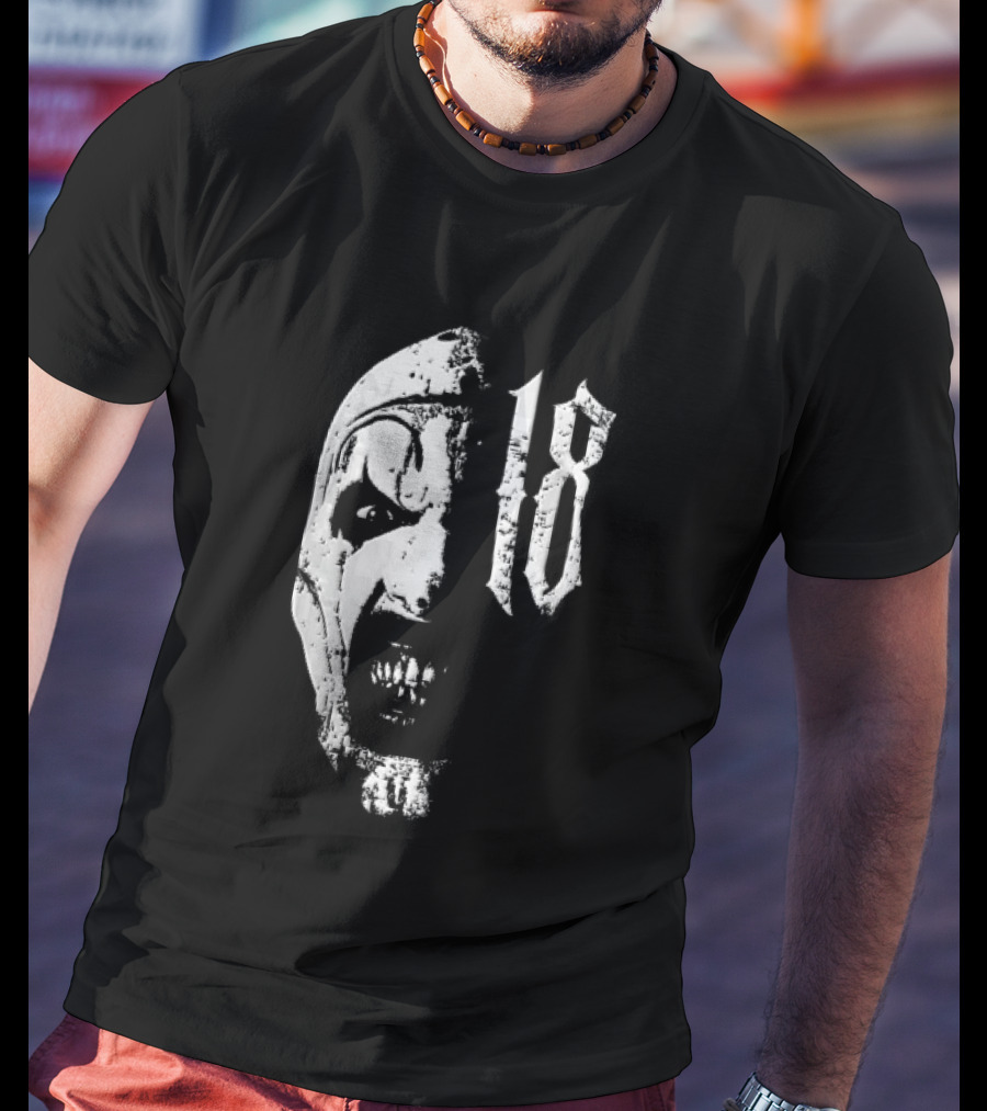 18 Terrifier Clown Distressed Half Face Screaming T-Shirt