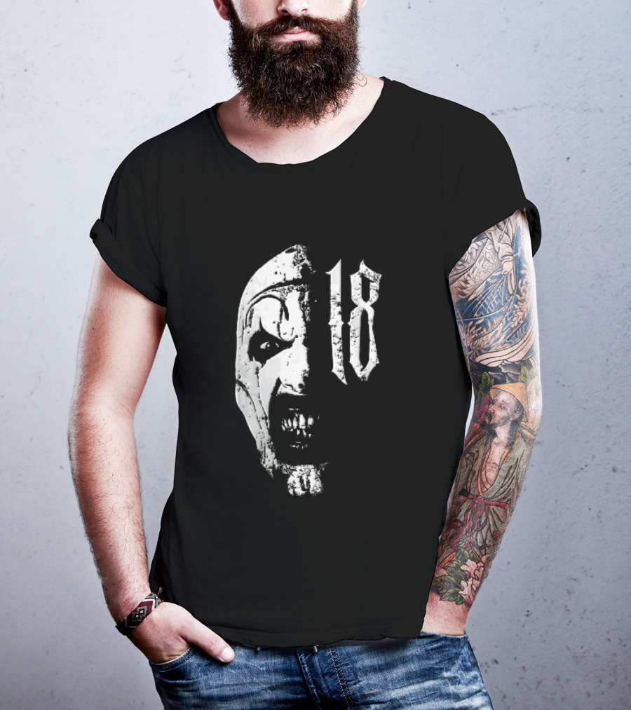 18 Terrifier Clown Distressed Half Face Screaming T-Shirt