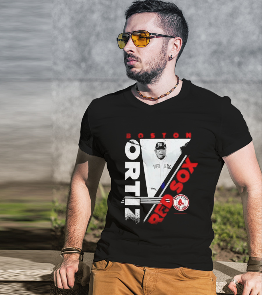 David Ortiz Boston Red Sox Celebrating T-Shirt