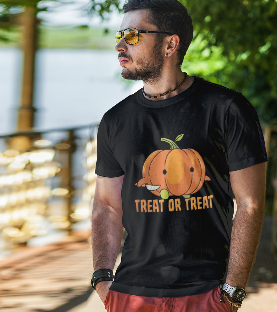 Treat Or Cartoon Pumpkin Holding Small Knife T-Shirt