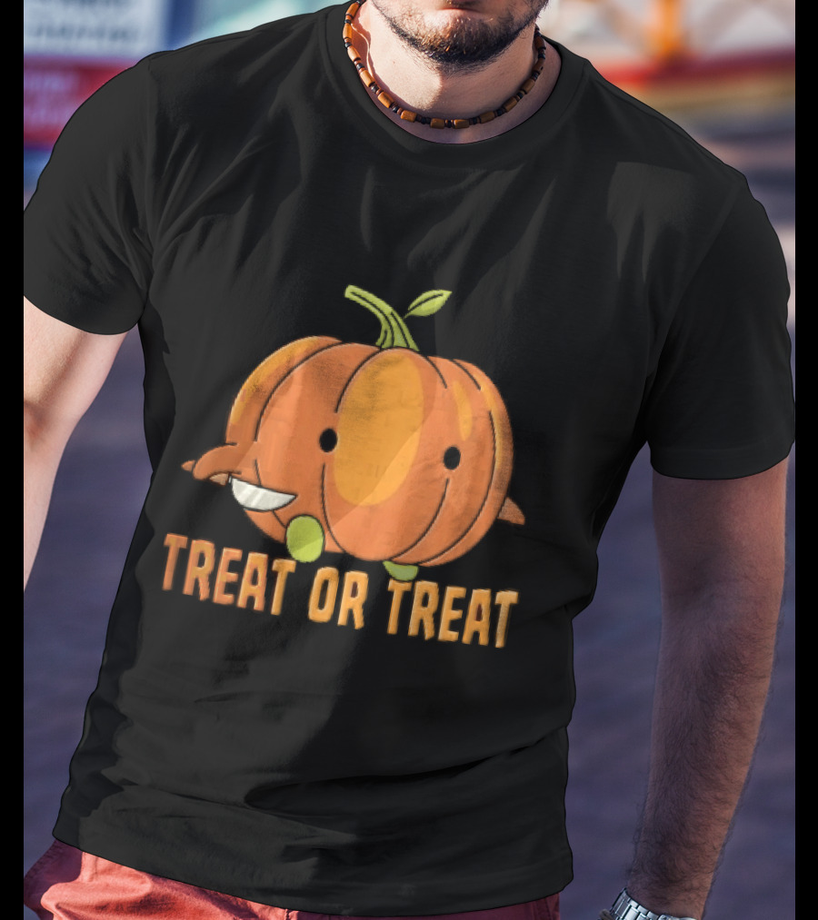 Treat Or Cartoon Pumpkin Holding Small Knife T-Shirt