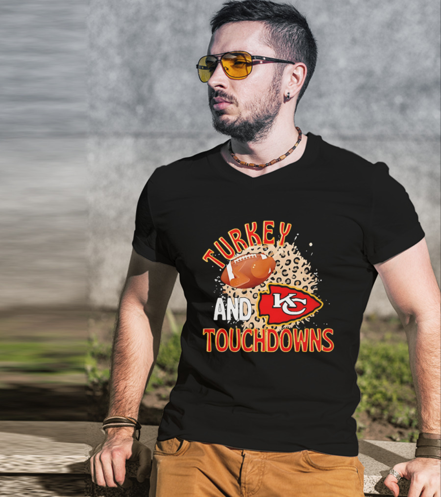 Turkey And Touchdowns KC Chiefs Football Thanksgiving T-Shirt