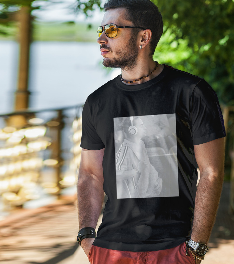 Aryna Sabalenka Headphones And Tracksuit 2026 T-Shirt