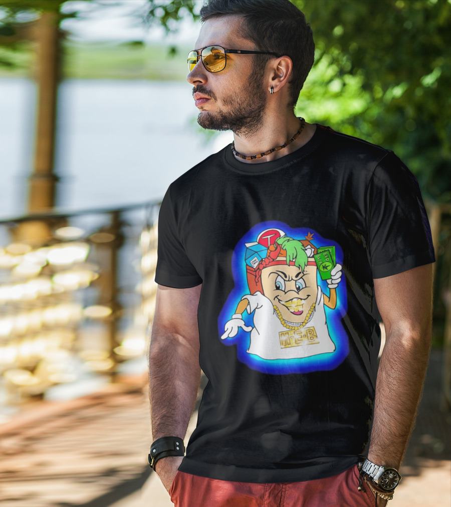 H E Buddy Bud Bucks Character Holding Bud Buck Bills And Wearing Gold Chain With Bling H E B T-Shirt