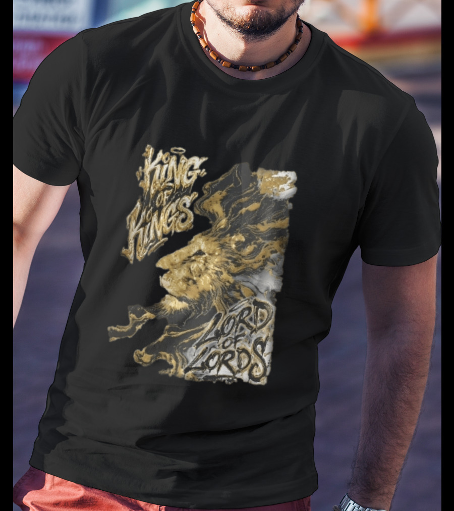 King Of Kings Lord Of Lords Golden Lion Swirling Mane T-Shirt