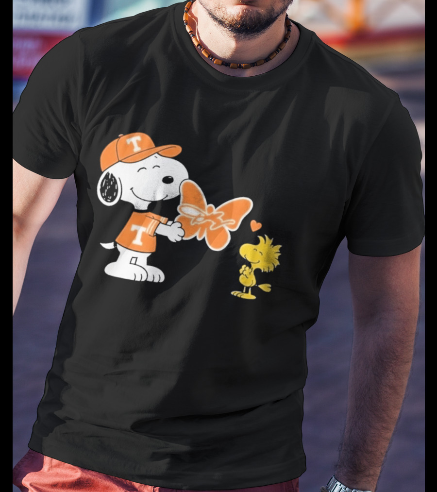 Snoopy Woodstock Tennessee Volunteers Orange Heart Butterfly T-Shirt