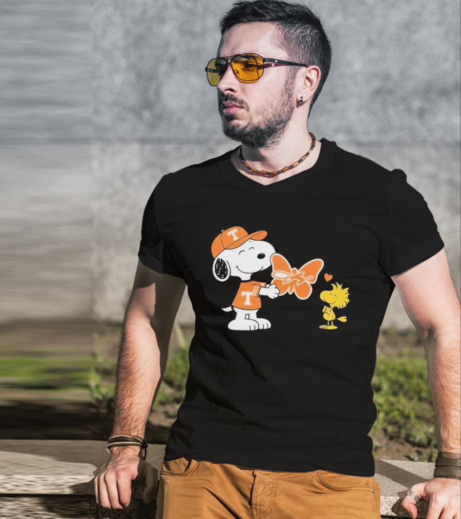Snoopy Woodstock Tennessee Volunteers Orange Heart Butterfly T-Shirt