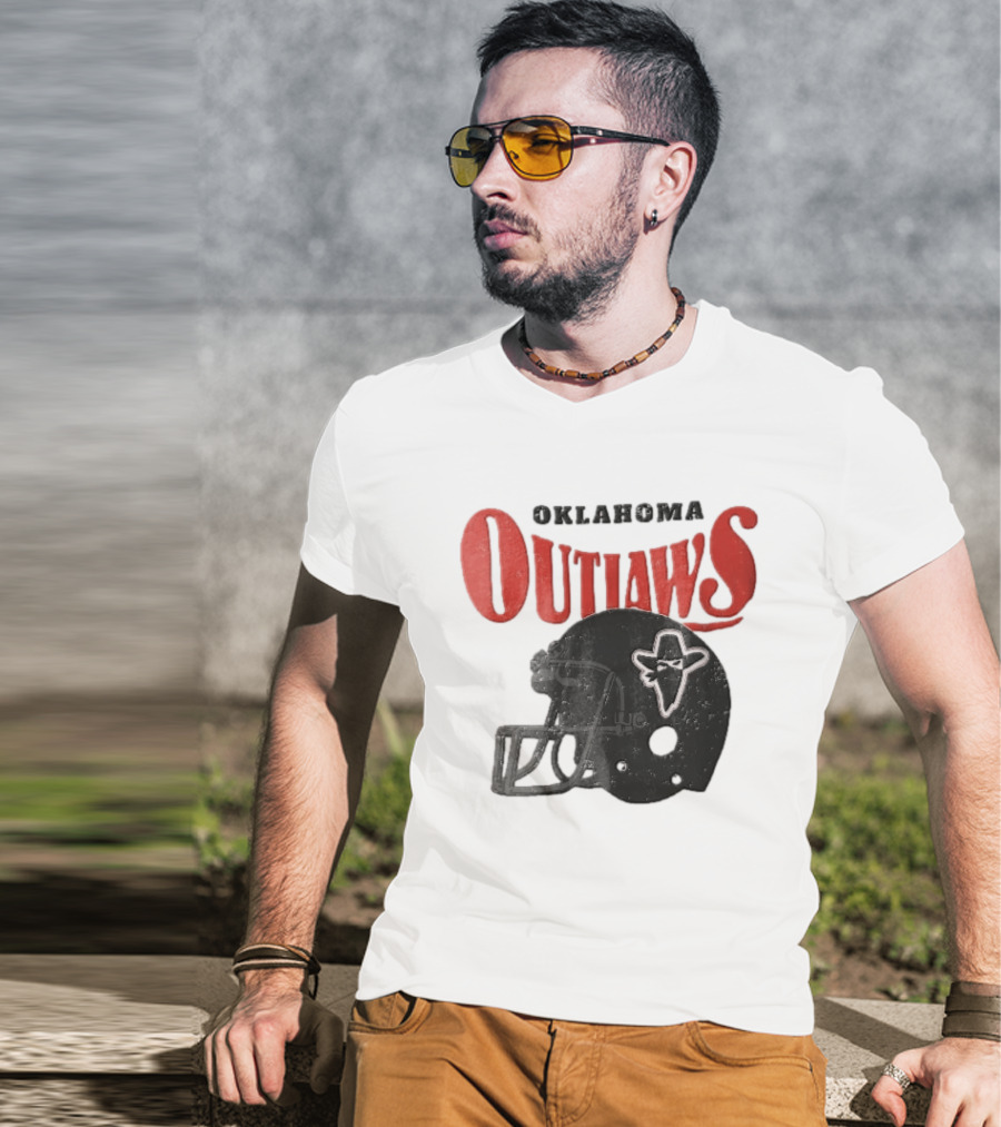 Oklahoma Outlaws Distressed Black Helmet Masked Bandit 2025 T-Shirt