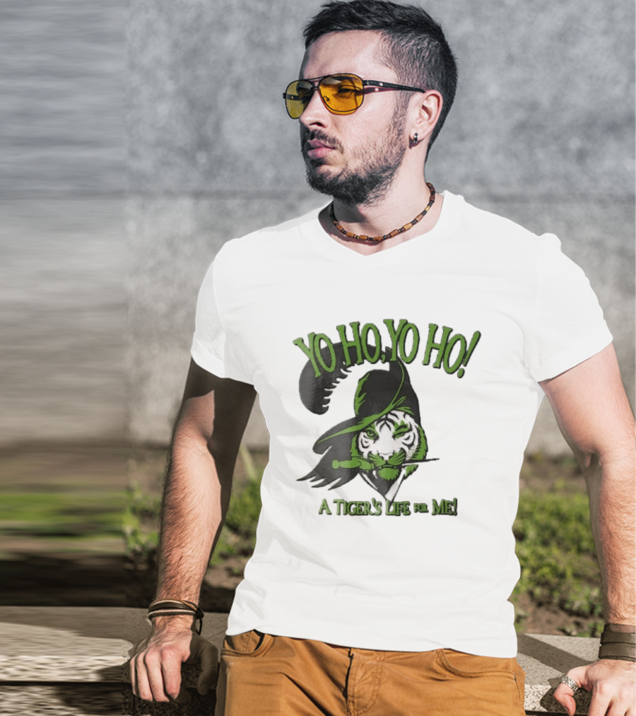 Yo Ho Yo Ho Pirate Tiger Winking Dagger A Tiger's Life For Me T-Shirt