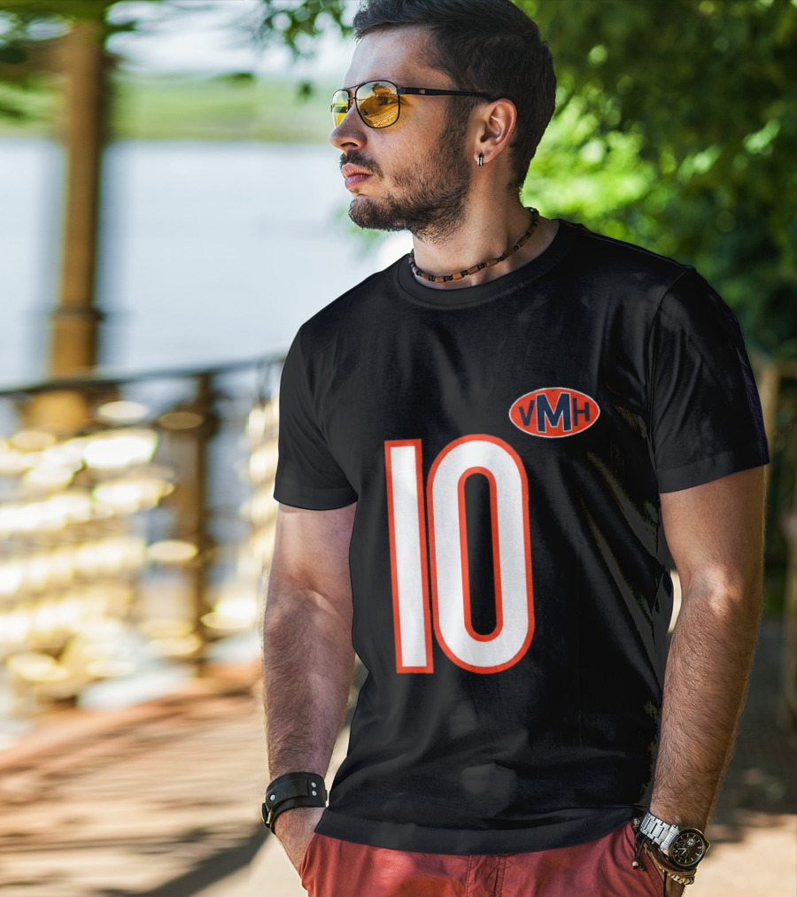 Bears Signed Luther Burden VMH 10 Jersey 2026 Giveaway T-Shirt