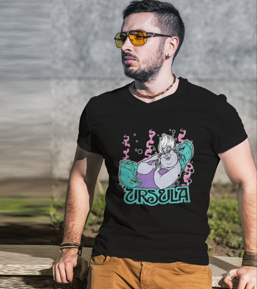 Disney Ursula Sea Witch Villain Eels Bubbles Seaweed T-Shirt
