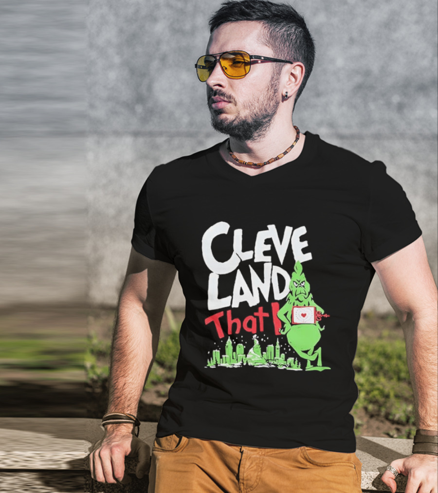 Cleveland That I Grinch Holiday Skyline Sweater T-Shirt