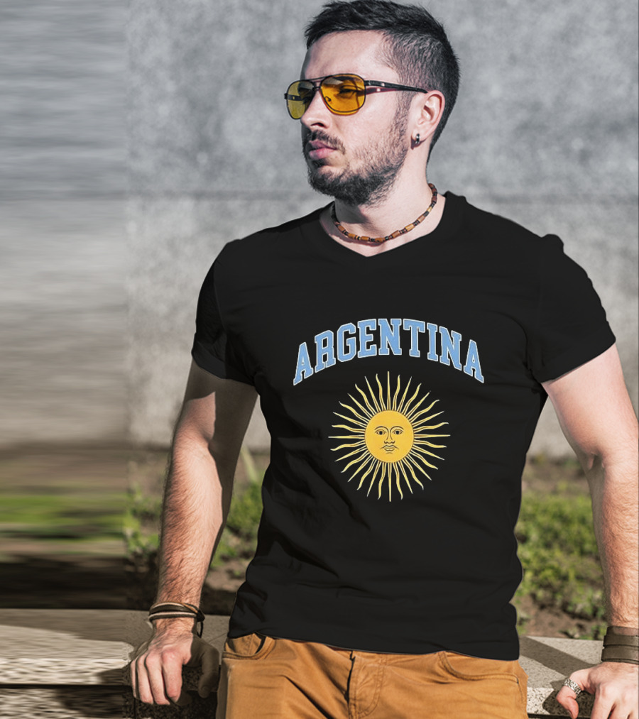 Argentina Sun Symbol Vintage Style Menswear T-Shirt