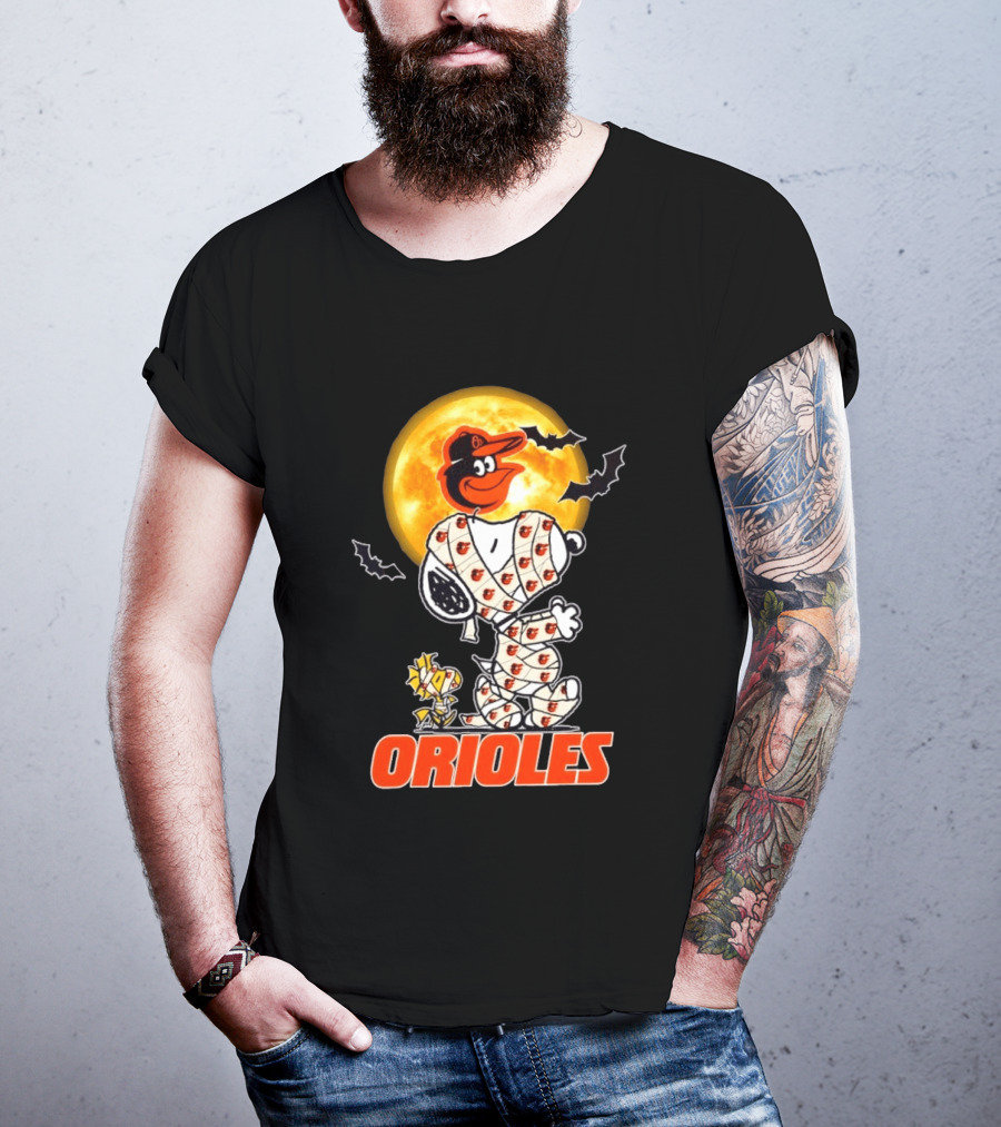 Baltimore Orioles Halloween Snoopy Woodstock Mummy Cosplay Moon Bats T-Shirt