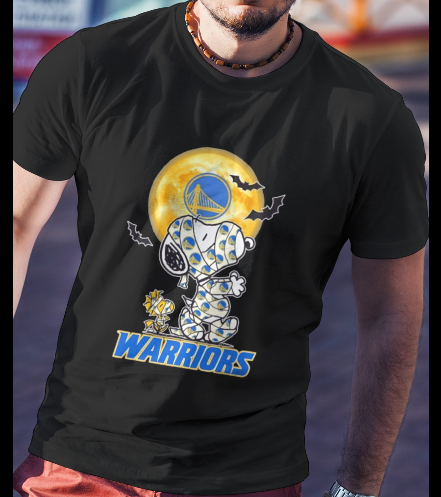 Golden State Warriors Snoopy Woodstock Mummy Halloween Moon Bats T-Shirt