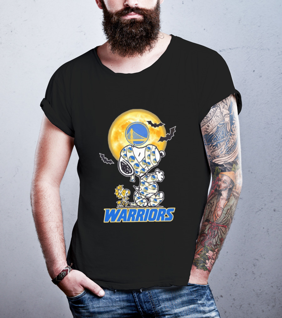 Golden State Warriors Snoopy Woodstock Mummy Halloween Moon Bats T-Shirt