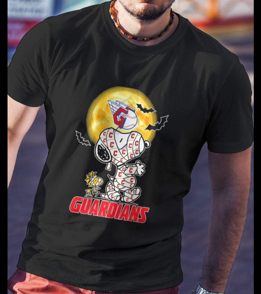 Cleveland Guardians Snoopy Woodstock Mummy Halloween Moon T-Shirt