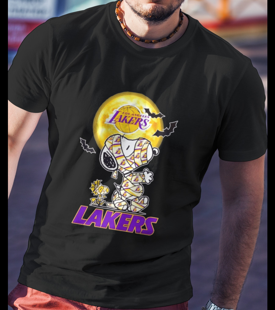 Los Angeles Lakers Snoopy Woodstock Mummy Halloween Moon Bats T-Shirt