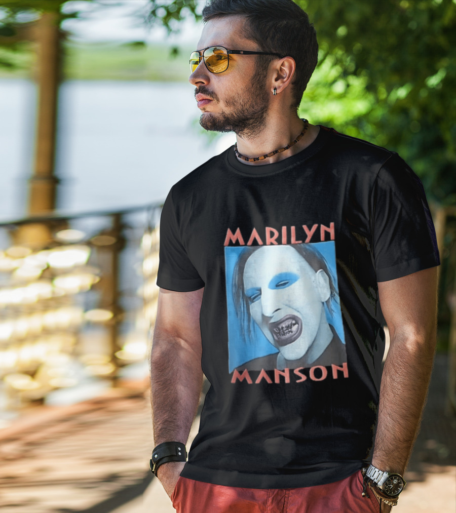 Marilyn Manson Blue Makeup Metallic Teeth Grimace T-Shirt