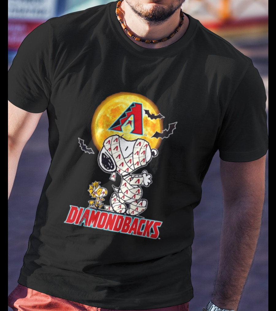 Arizona Diamondbacks Snoopy Woodstock Mummy Halloween Moon Bats T-Shirt