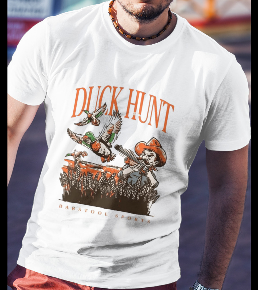 Duck Hunt Barstool Sports Vintage Hunting Scene T-Shirt