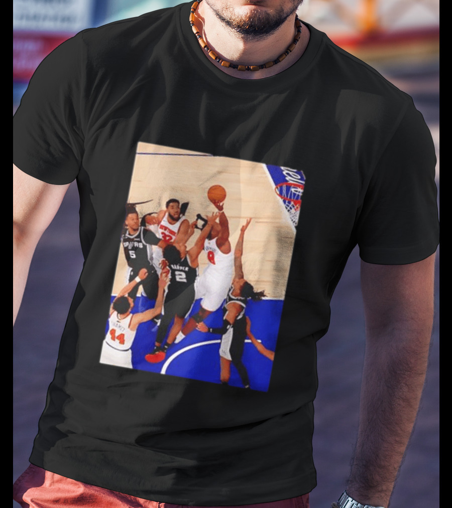 The Putback With OG Knicks Dunking Against Spurs T-Shirt