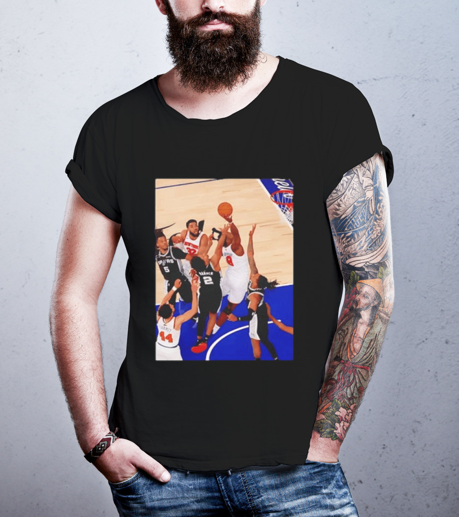The Putback With OG Knicks Dunking Against Spurs T-Shirt