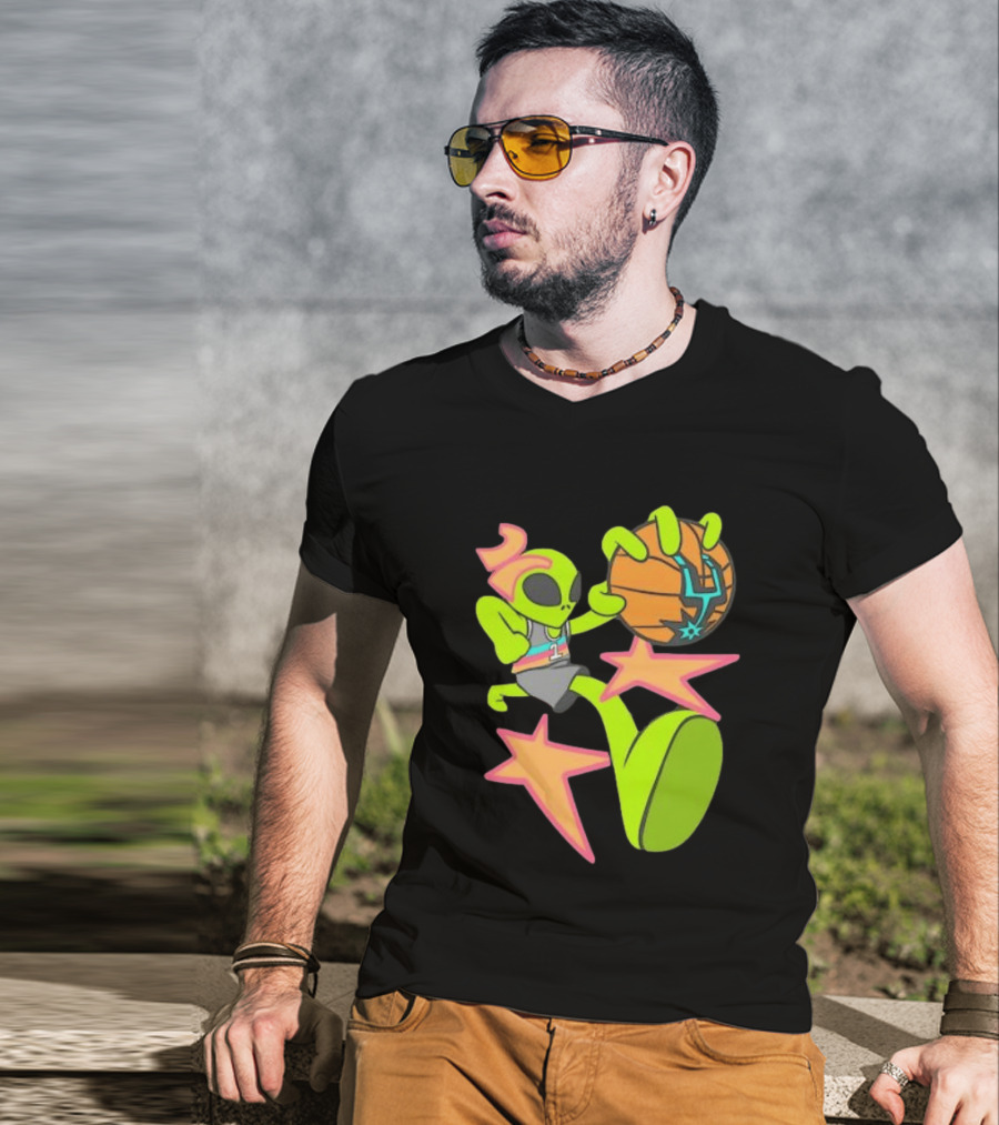 Victor Wembanyama Alien San Antonio Spurs 1 Basketball Star T-Shirt