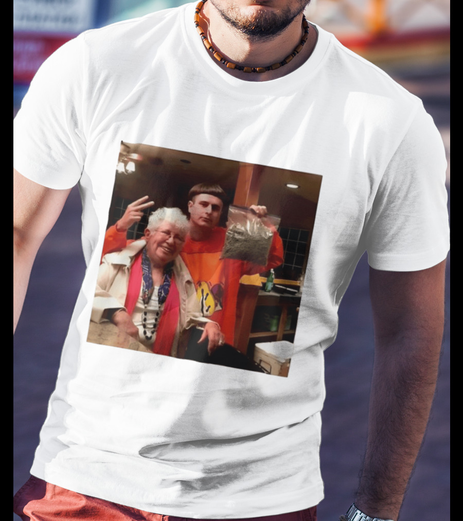 Oliver Tree Peace Sign Grandma Holding Bag T-Shirt