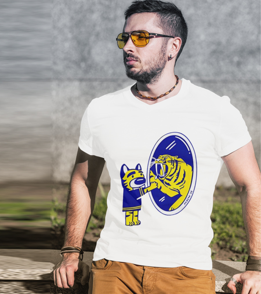 Gnash Predators Sabretooth Tiger Mirror Reflection T-Shirt