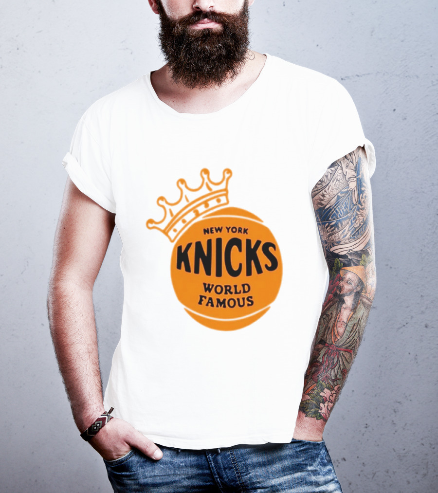 New York Knicks NBA Basketball World Famous Crown T-Shirt