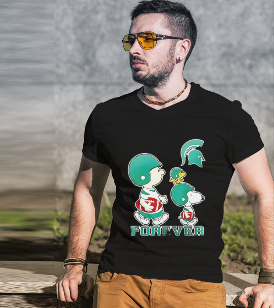 Peanuts Woodstock Charlie Brown Snoopy Michigan State Spartans Forever T-Shirt