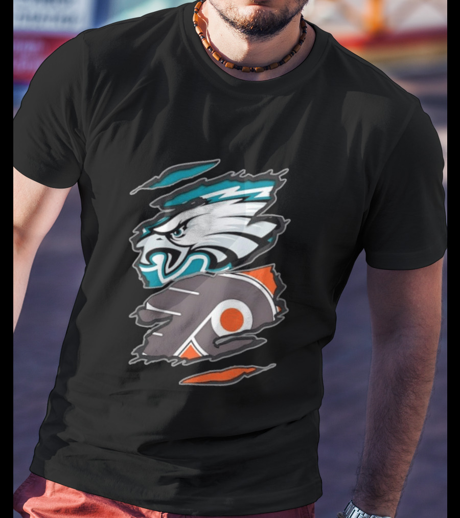 Philadelphia Eagles And Philadelphia Flyers Ripped Tear Sports Team T-Shirt