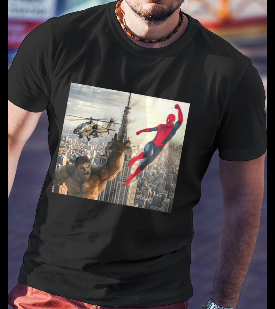 Brand New Day Spider Man And Hulk In Epic New York Battle Scene T-Shirt