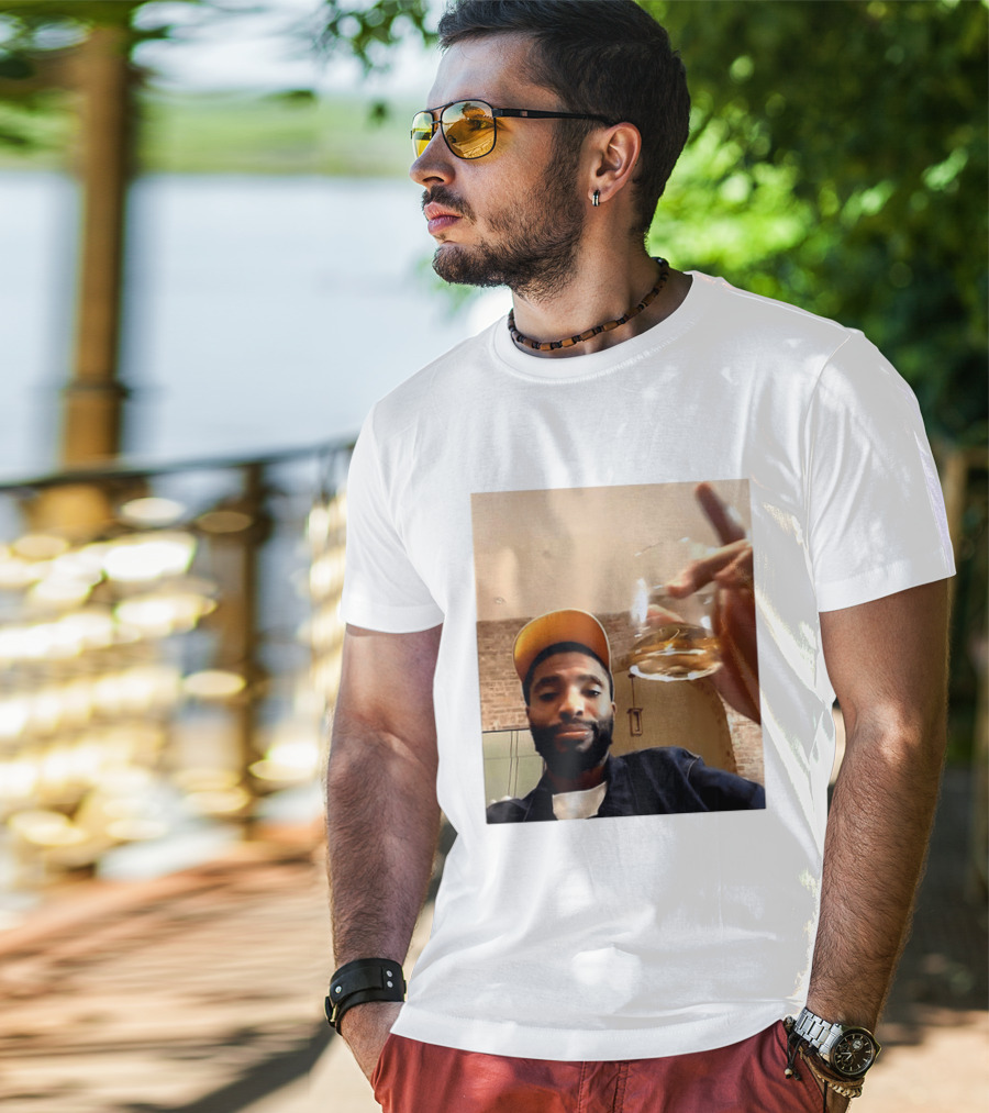 Mikal Bridges New York Knicks Live Stream Hat And Cheers Moment T-Shirt