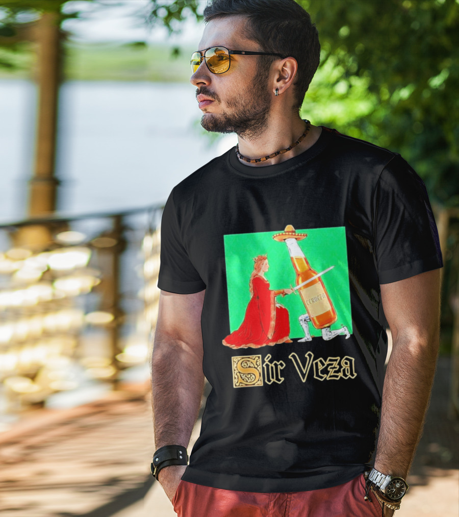 Sir Veza Cerveza Beer Bottle Knighted By Queen Sombrero T-Shirt