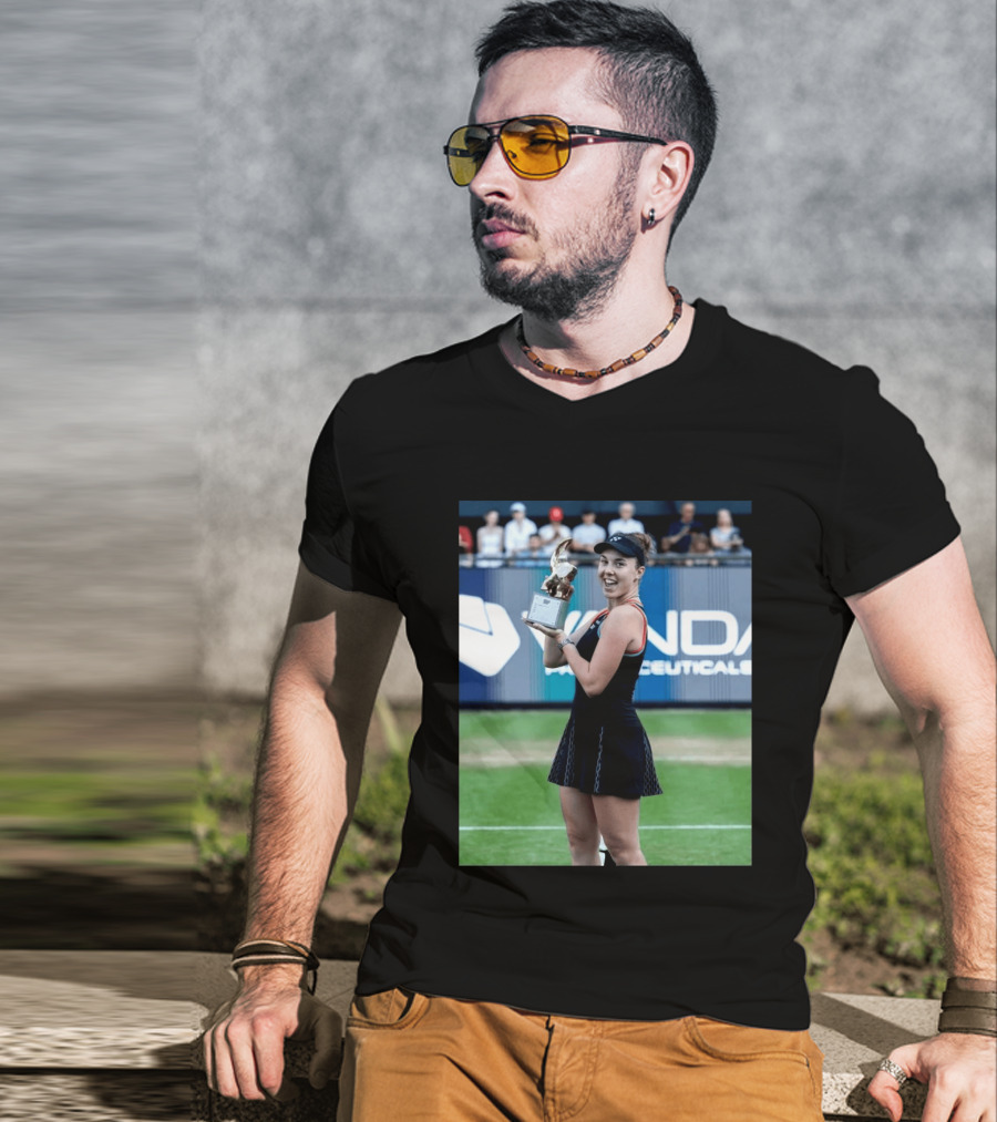 Linda Wins Tennis Title Holding Trophy On Grass Court T-Shirt