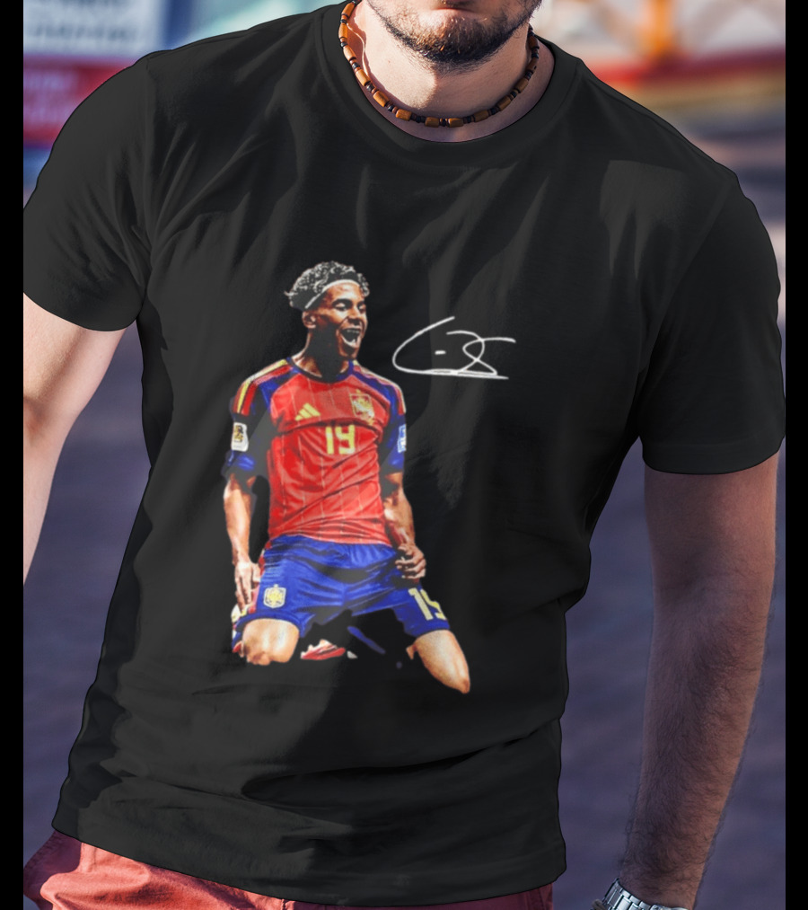 19 Lamine Yamal Spain National Football Team Soccer Jersey Celebration T-Shirt