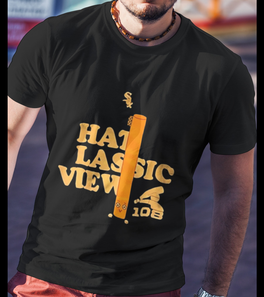 Chicago White Sox Hat Classic View Cartoon Cigarette Sox 103 T-Shirt