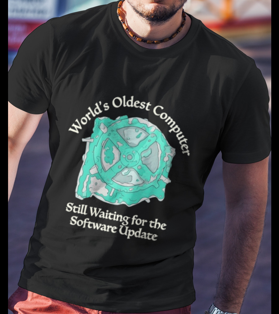 Antikythera Mechanism World's Oldest Computer Still Waiting For The Software Update T-Shirt