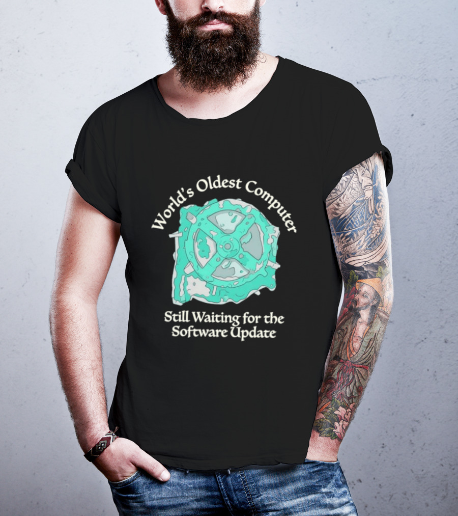 Antikythera Mechanism World's Oldest Computer Still Waiting For The Software Update T-Shirt